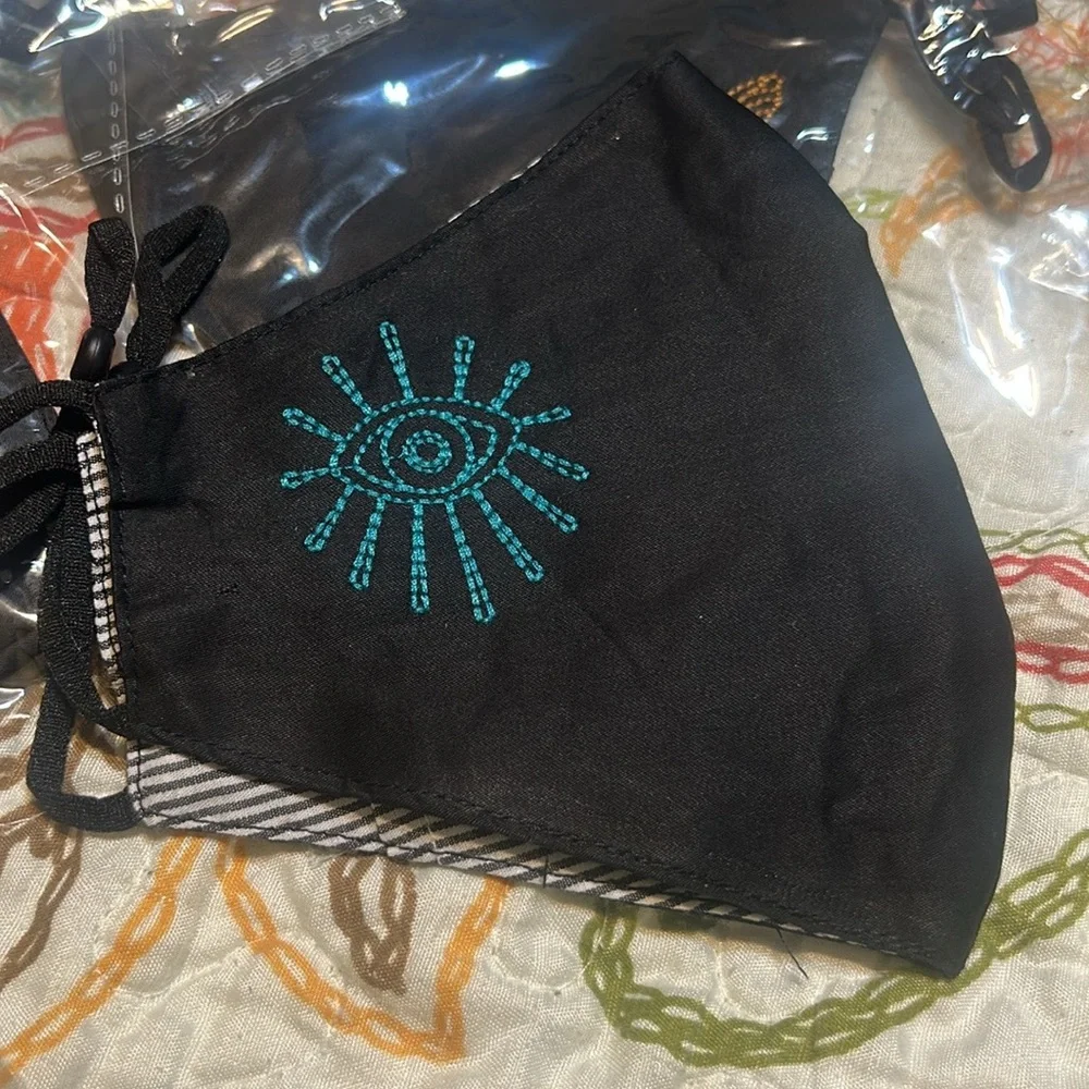 JOHNNY WAS FACE MASK COVERING BLACK COTTON EMBROIDERED EVIL EYE OJO